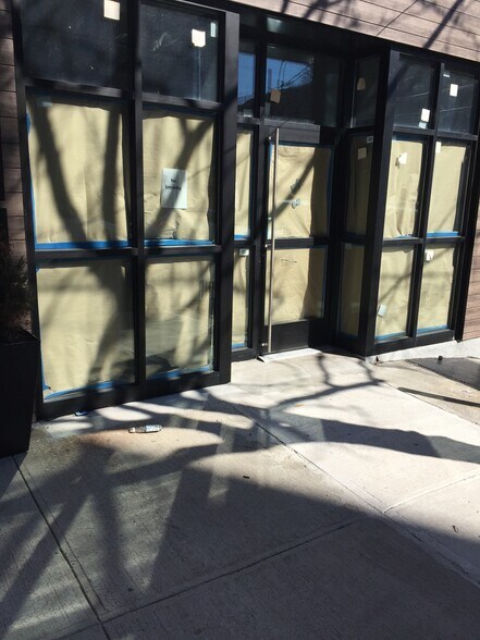 745 E 136th St, Bronx, NY for lease - Building Photo - Image 2 of 16