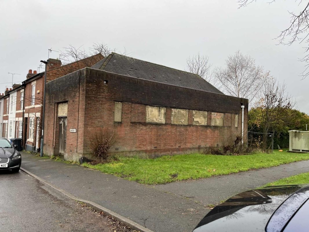 On the East Side of Hampden St, Derby for sale Primary Photo- Image 1 of 7