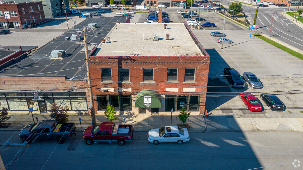 165 N 5th St, Columbus, OH à louer - Photo du bâtiment - Image 3 de 7