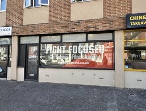 401 Lymington Rd, Christchurch for lease Building Photo- Image 1 of 5