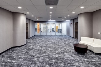 4365 Route 1 S, Princeton, NJ à louer Photo intérieure- Image 2 de 10