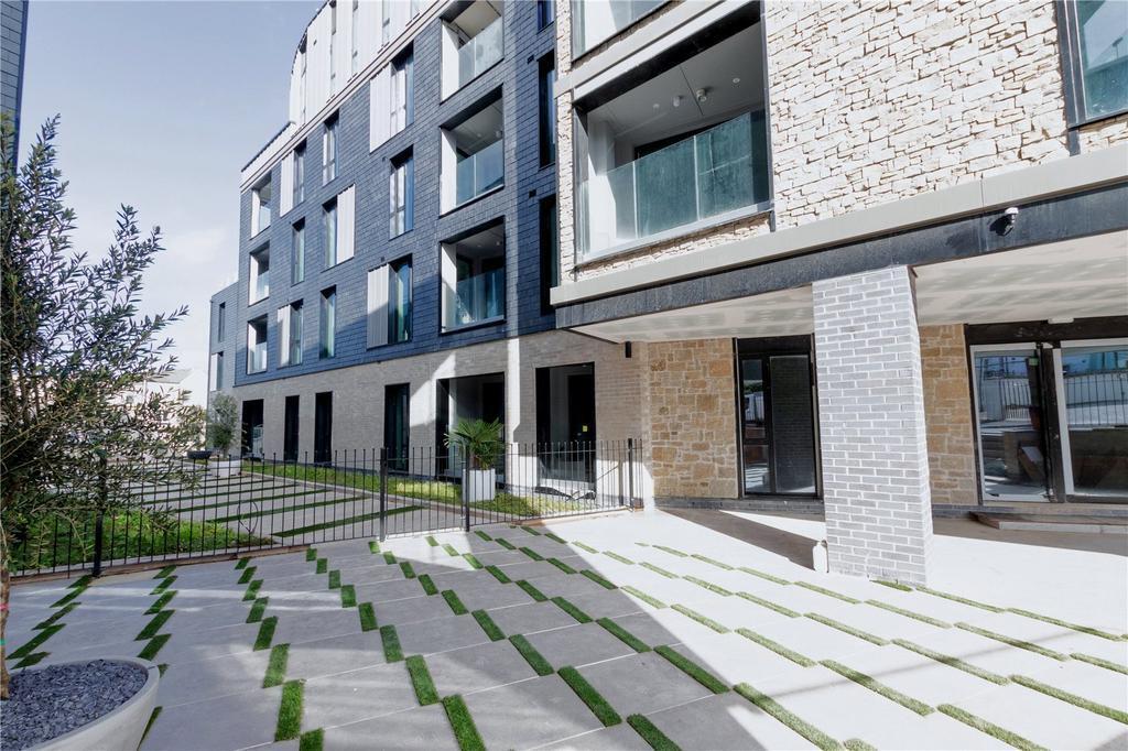 2 Pentire Ave, Newquay à vendre Photo du bâtiment- Image 1 de 9