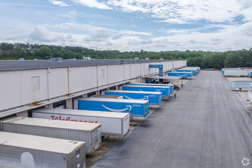 1275 Barrow Industrial Pky, Auburn, GA à vendre - Photo du bâtiment - Image 3 de 4