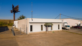 5422 S 108th East Ave E, Tulsa OK - Entrepôt