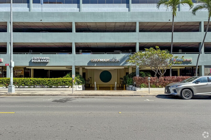 1580 Makaloa St, Honolulu, HI for lease - Building Photo - Image 3 of 26