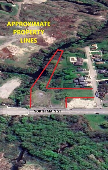 1029 N Main St, Hubbard, OH for sale - Aerial - Image 3 of 4