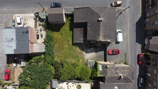 Plus de détails pour 21-23 High St, Batley - Commerce de détail à louer