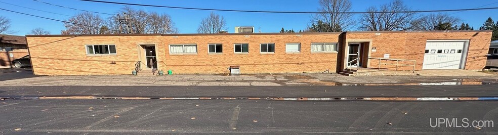 536 Mather Ave, Ishpeming, MI for sale - Building Photo - Image 3 of 34