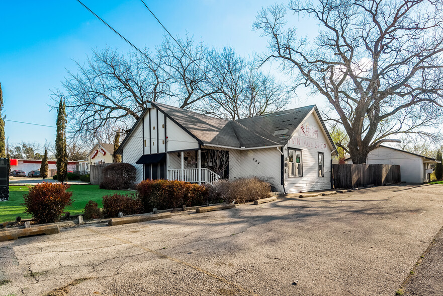 602 N Main St, Duncanville, TX à vendre - Photo du bâtiment - Image 1 de 1