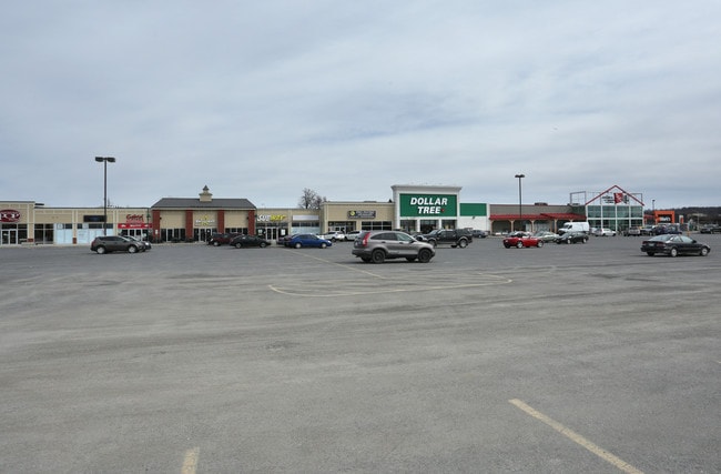 More details for 2756 Chamberland St, Clarence-Rockland, ON - Retail for Lease
