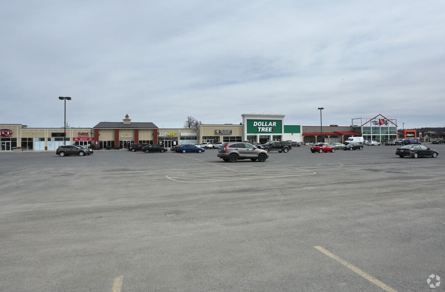 2756 Chamberland St, Clarence-Rockland, ON à louer - Photo principale - Image 1 de 6