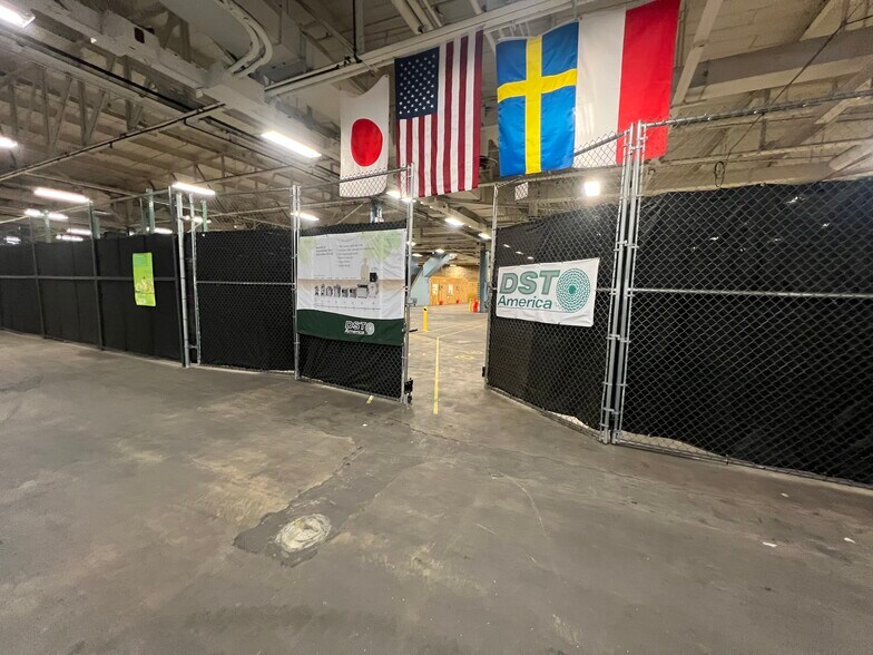 1004 New Holland Ave, Lancaster, PA à louer - Photo du bâtiment - Image 2 de 10