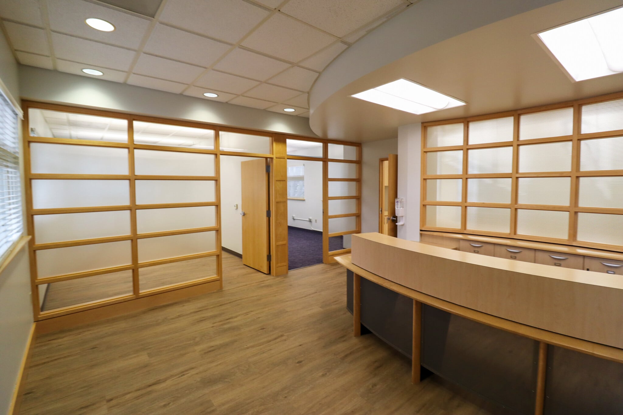 939 Willagillespie Rd, Eugene, OR à louer Photo intérieure- Image 1 de 11