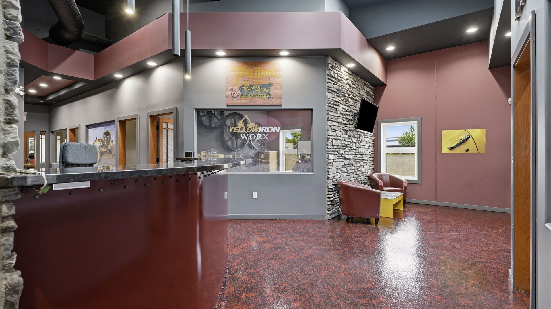 490 South Ave, Spruce Grove, AB for sale Lobby- Image 1 of 30