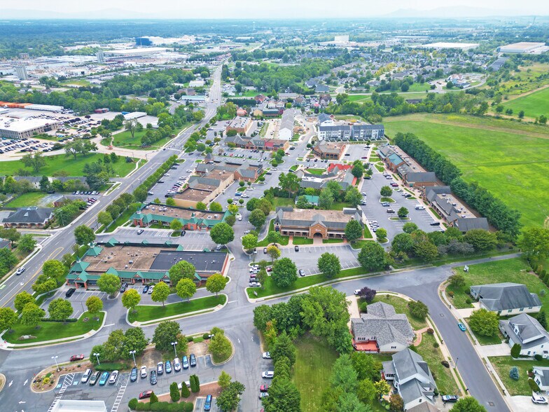 3031 Valley Ave, Winchester, VA à louer - Photo du bâtiment - Image 2 de 7