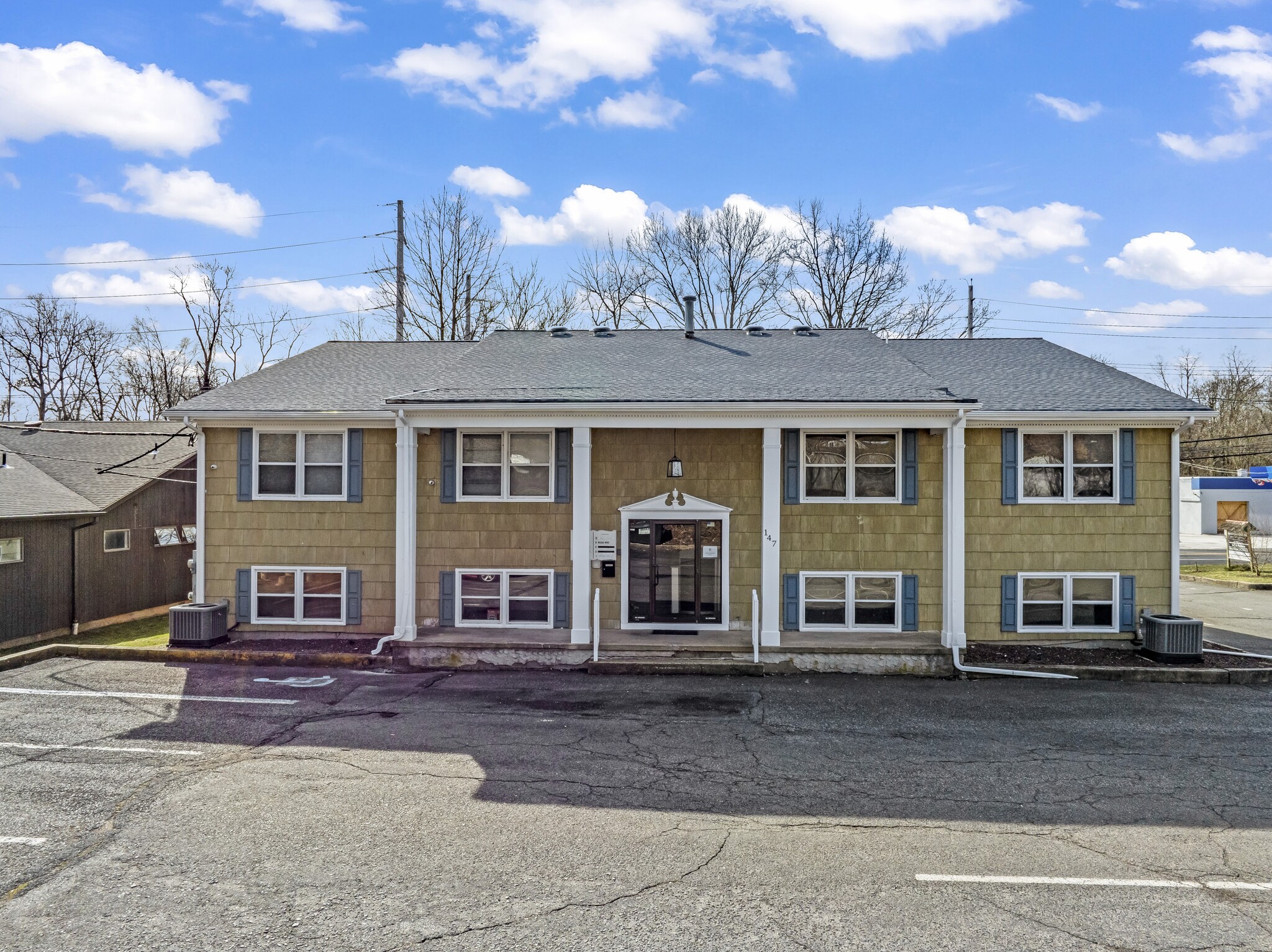 147 Union Ave, Middlesex, NJ for lease Building Photo- Image 1 of 11