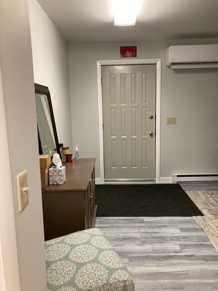 20-32 Balsam Dr, Millinocket, ME for lease - Interior Photo - Image 3 of 10