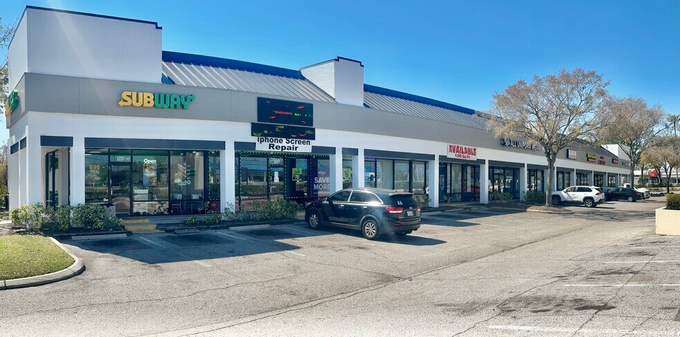 6201-6217 E Hillsborough Ave, Tampa, FL for lease - Building Photo - Image 1 of 6