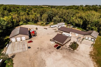 Plus de détails pour 145 Railroad Ave, Ellsworth, WI - Industriel à vendre