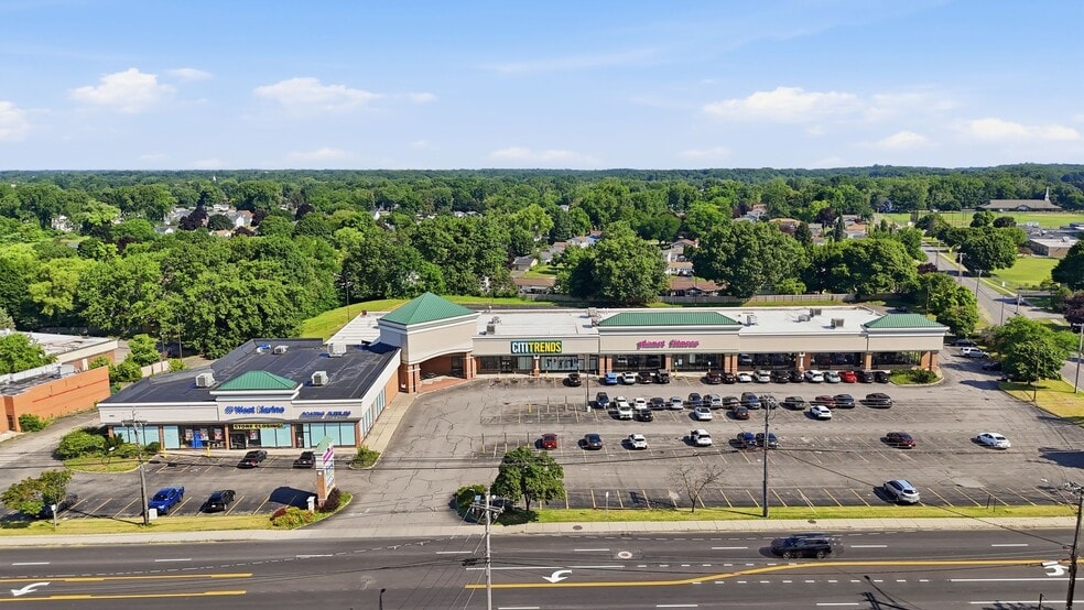 1826 E Ridge Rd, Irondequoit, NY for sale - Building Photo - Image 2 of 7