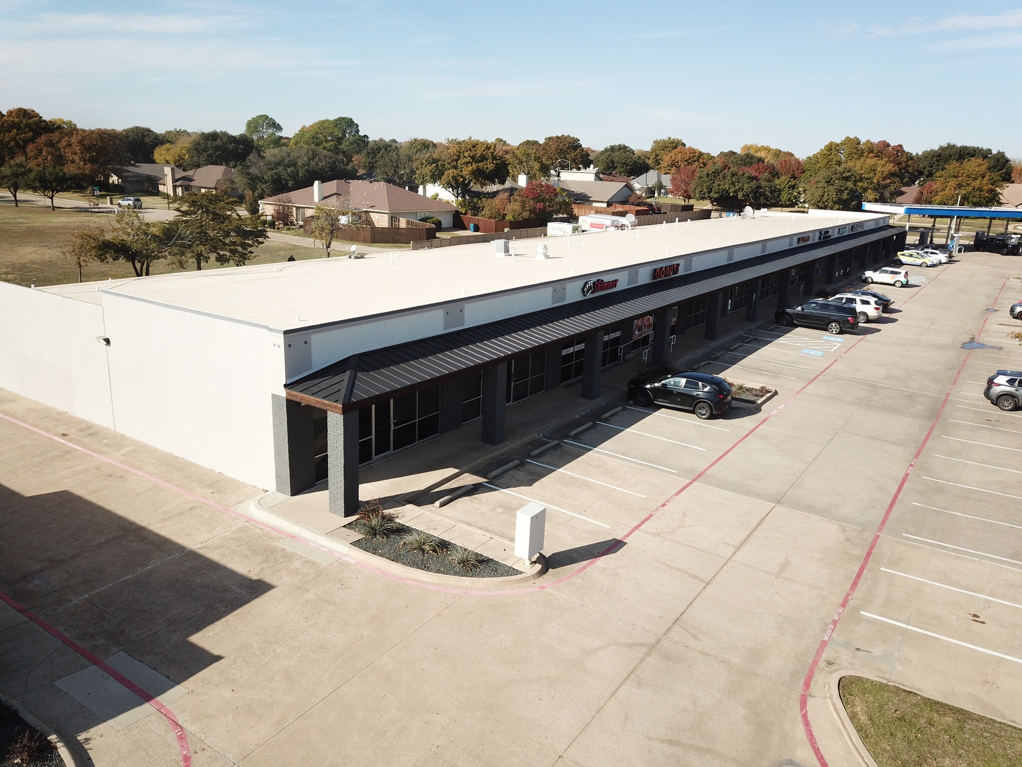 966-998 N Garden Ridge Blvd, Lewisville, TX à louer Photo du bâtiment- Image 1 de 4