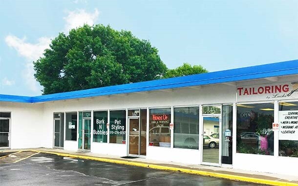 308-332 Grand Ave, West Des Moines, IA à louer - Photo du bâtiment - Image 2 de 4