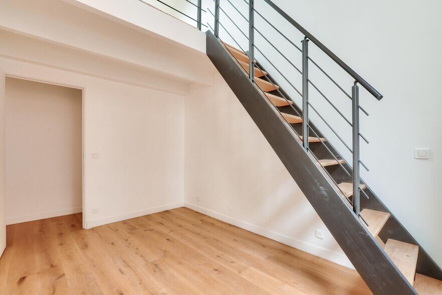 Bureau dans Paris à vendre - Photo du bâtiment - Image 3 de 8
