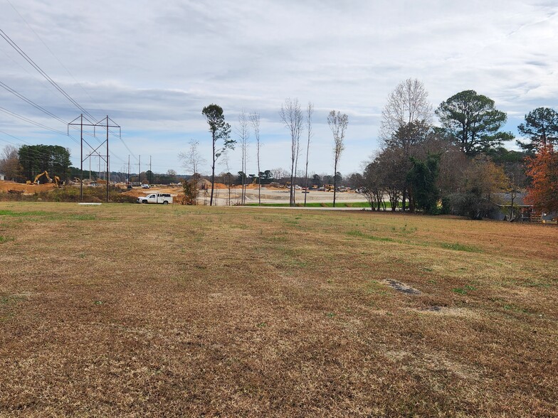 1508-1532 Eagle Rock Road, Wendell, NC for sale - Primary Photo - Image 1 of 9