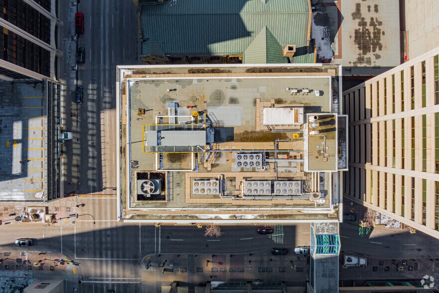 404 6th Ave SW, Calgary, AB à louer - Aérien - Image 3 de 4