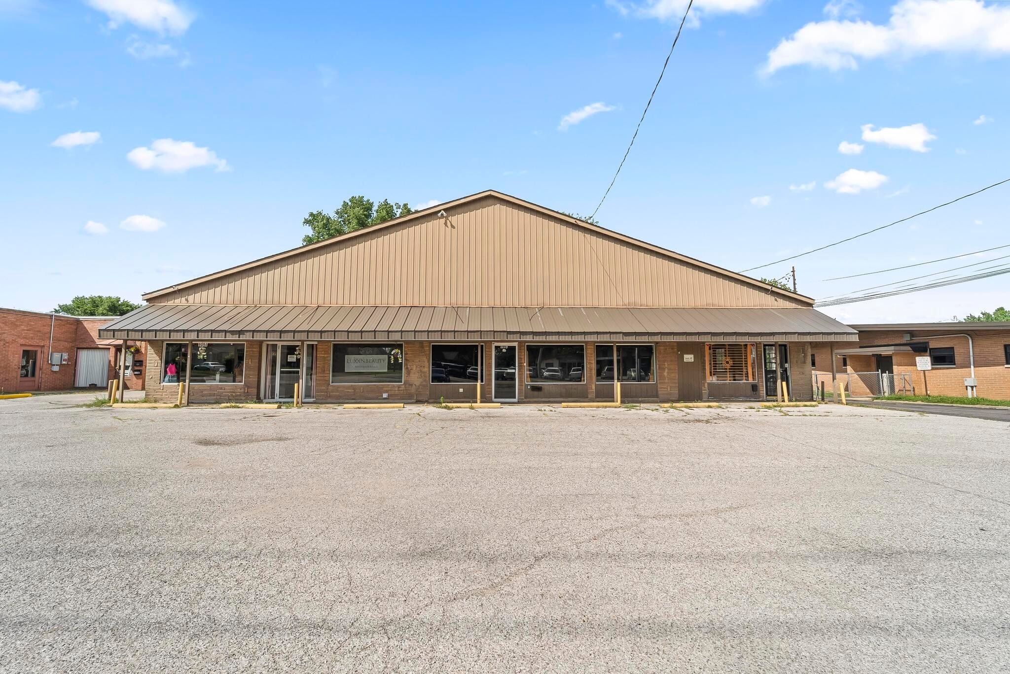 909-911 Milton Rd, Alton, IL for sale Building Photo- Image 1 of 61