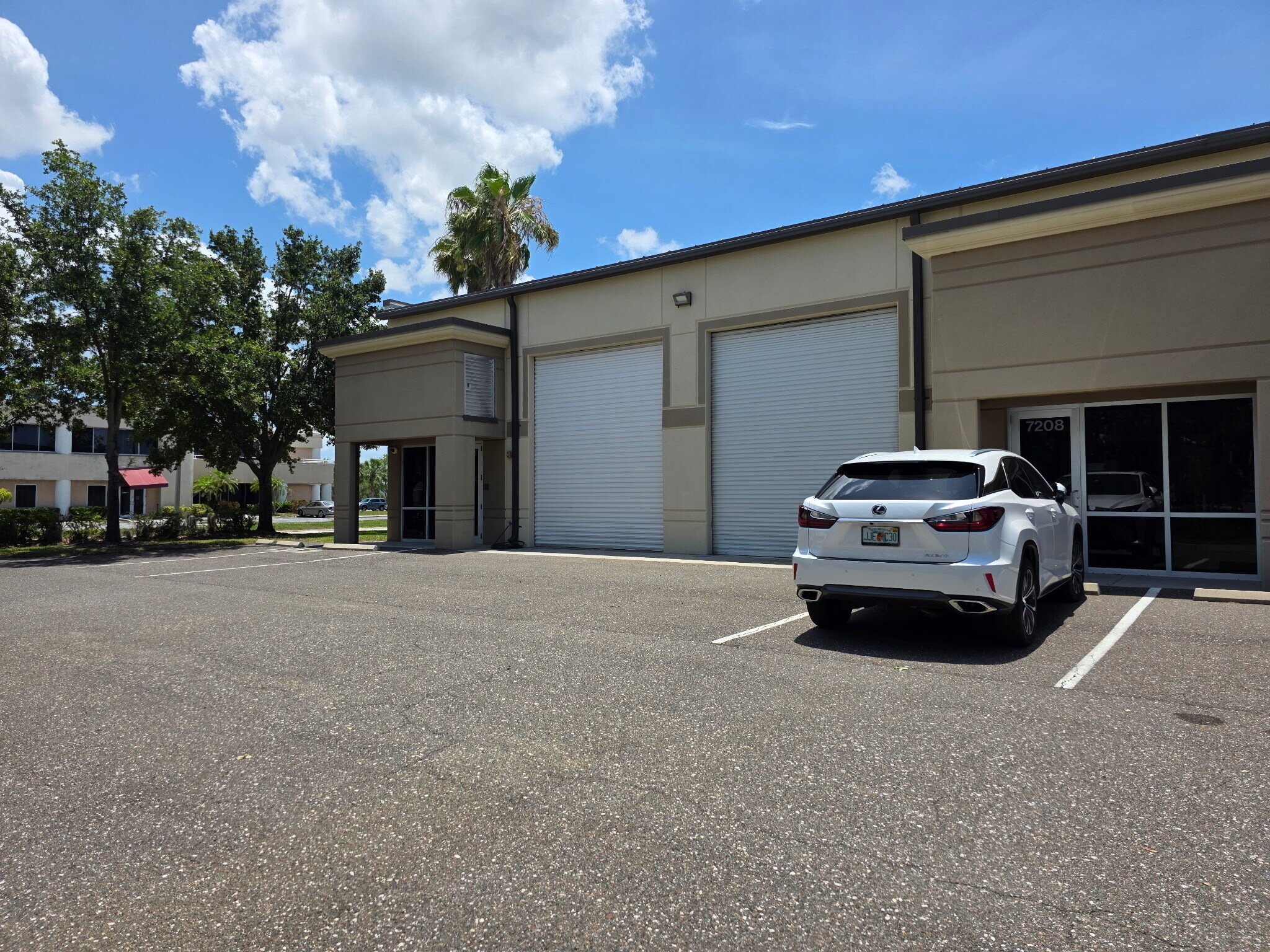 7270 114th Ave, Largo, FL à vendre Photo du bâtiment- Image 1 de 1