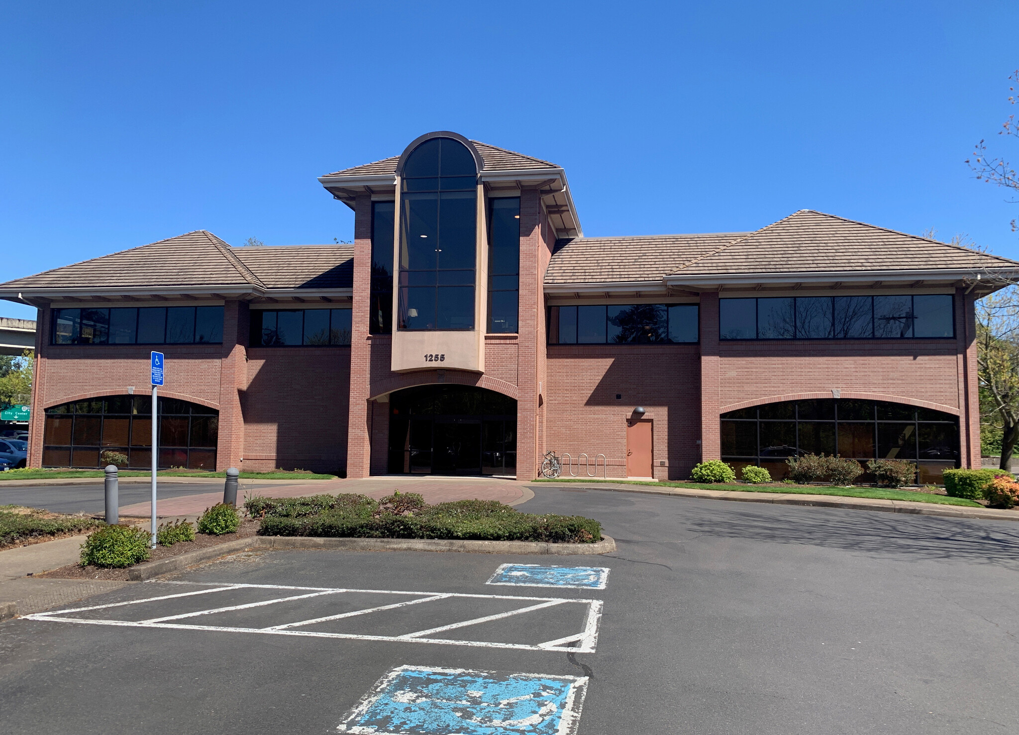 1255 Lee St SE, Salem, OR for lease Building Photo- Image 1 of 6