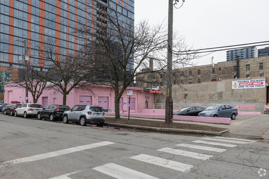 1301 W Lake St, Chicago, IL à louer - Photo du bâtiment - Image 2 de 8