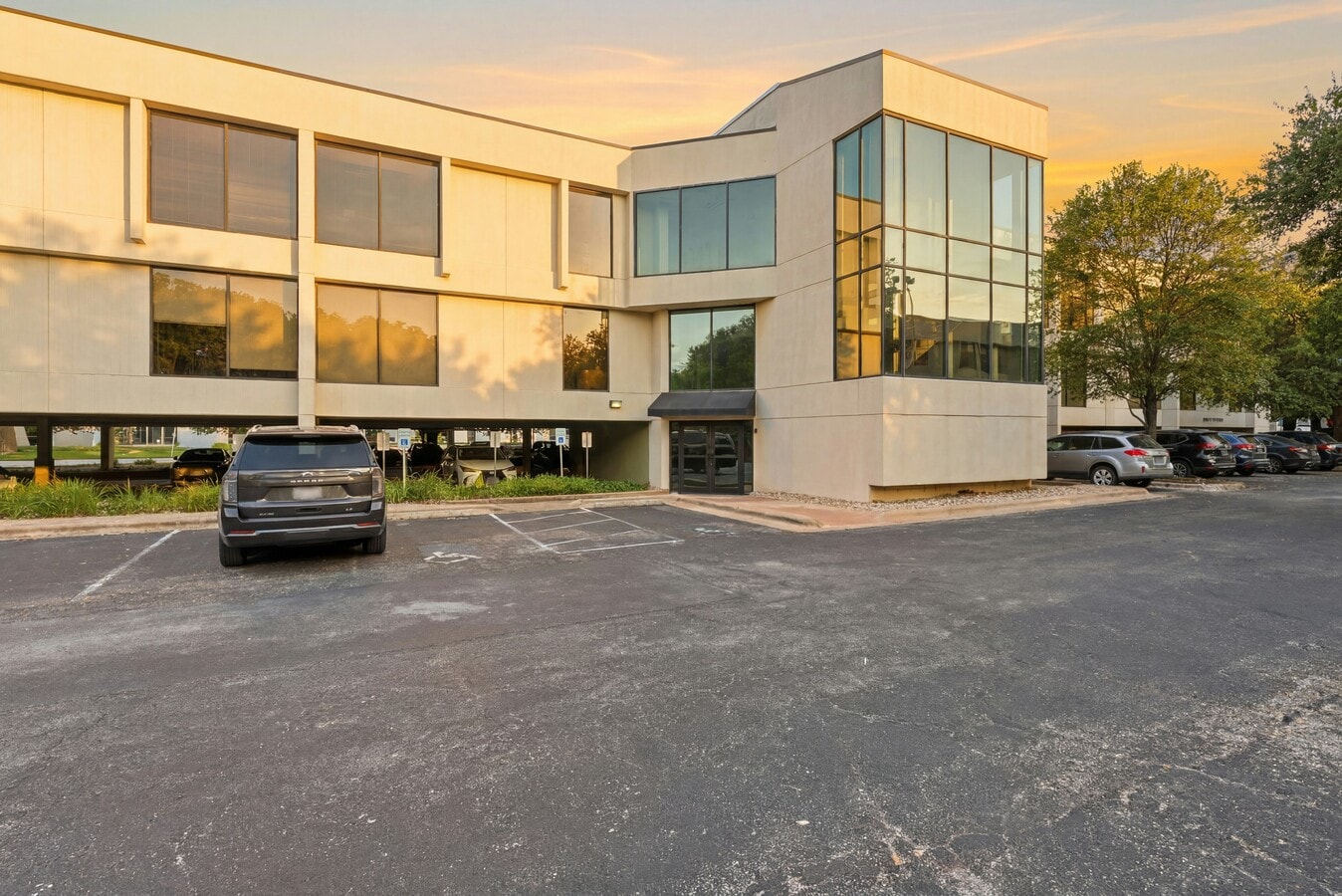 3200 Steck Ave, Austin, TX 78757 - Unit 260 - - Interior Photo - Image 1 of 26
