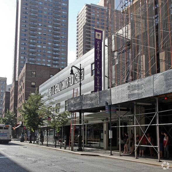 36-42 E 8th St, New York, NY à louer - Photo du bâtiment - Image 2 de 3