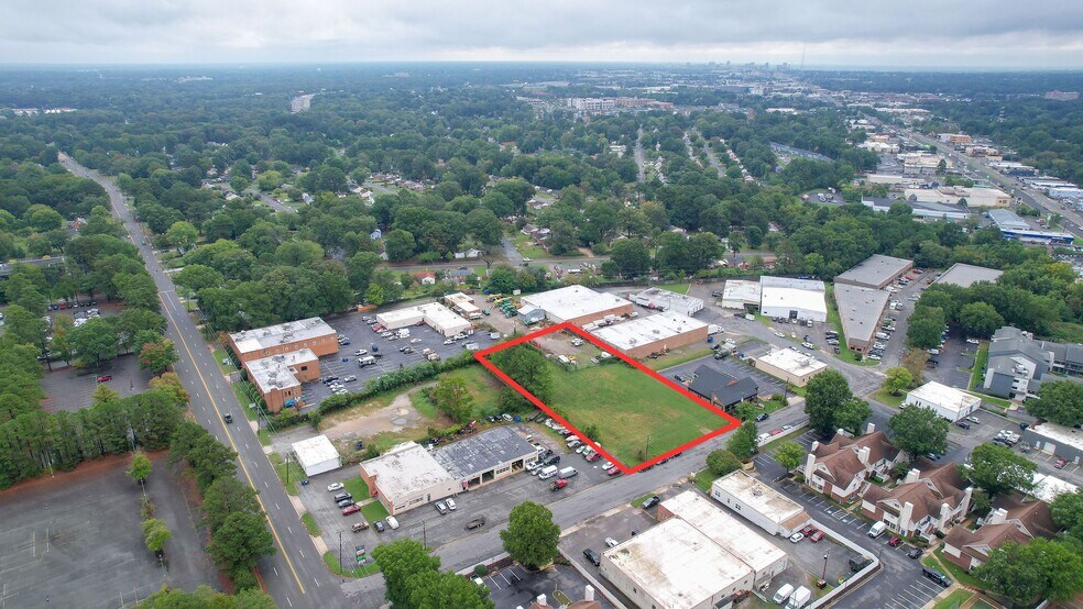 6504 Dickens Pl, Richmond, VA à vendre - Photo du bâtiment - Image 2 de 28