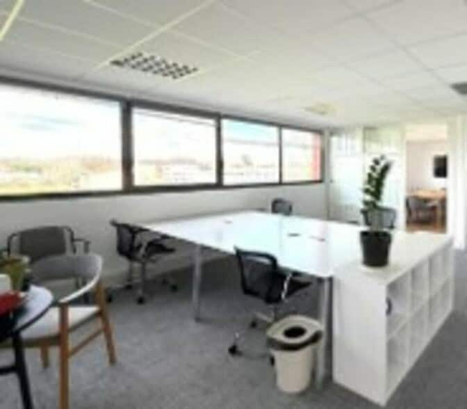 Bureau dans Mérignac à louer - Photo intérieure - Image 1 de 4