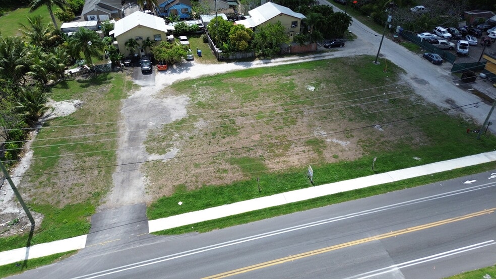 0000 Avenue F, Belle Glade, Belle Glade, FL for sale - Aerial - Image 3 of 4