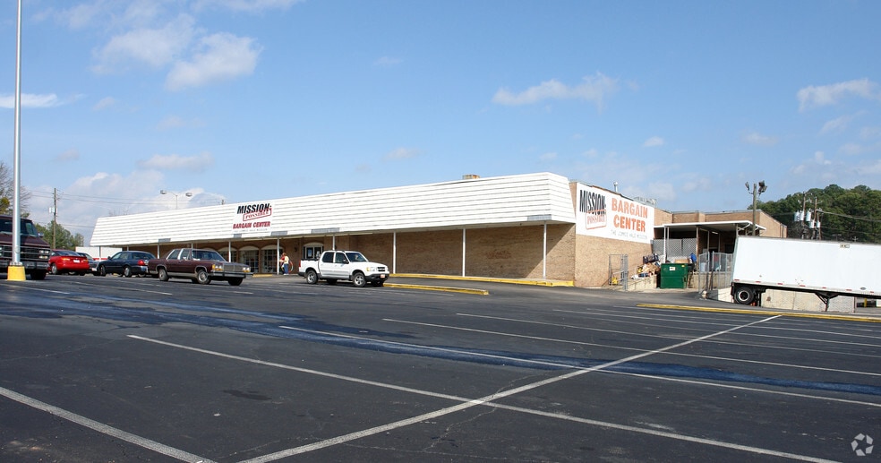 1569 Cooper Hill Rd, Birmingham, AL for lease - Building Photo - Image 2 of 4