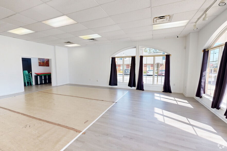 286 GA Hwy 314, Fayetteville, GA for lease - Matterport 3D Scan - Image 2 of 8