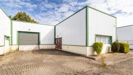 25-28 Lyveden Rd, Northampton à louer - Photo du bâtiment - Image 3 de 3