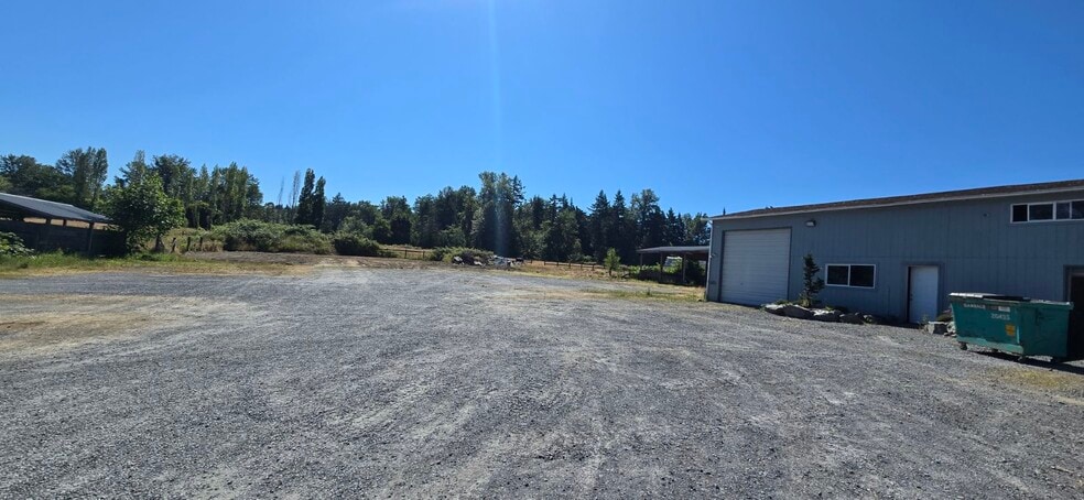 10404 229th St E, Graham, WA à louer - Photo du bâtiment - Image 2 de 14