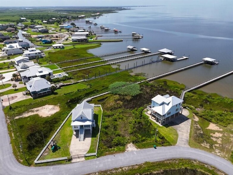 3831 Lake Breeze Rd, Lake Charles, LA for sale - Building Photo - Image 2 of 10