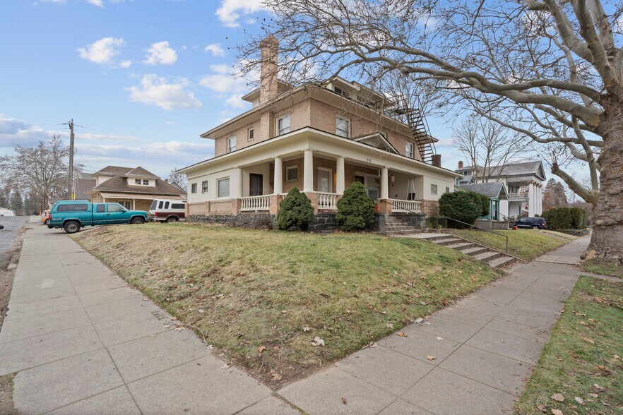 1733 W 10th Ave, Spokane, WA à vendre - Photo du bâtiment - Image 2 de 7