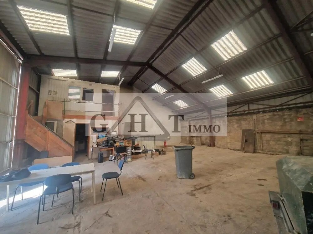 Industrial in Le Bourget for lease Interior Photo- Image 1 of 5