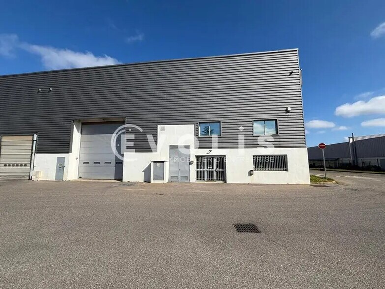 25 Avenue Des Frères Montgolfier, Chassieu for lease - Building Photo - Image 2 of 8