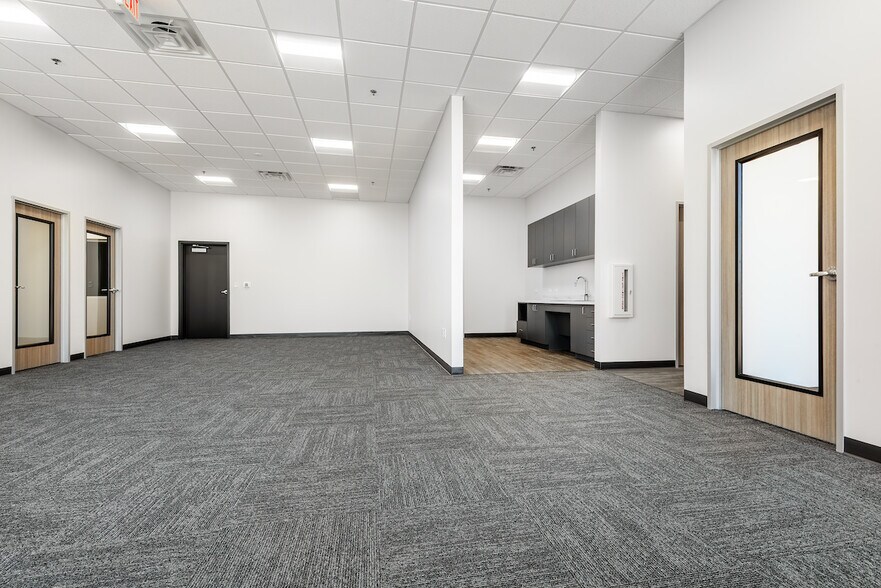 4521 N US Highway 67, Midlothian, TX à vendre - Photo intérieure - Image 2 de 9