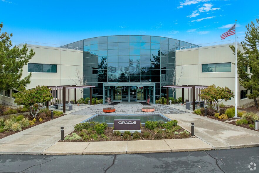 1001 Sunset Blvd, Rocklin, CA à louer - Photo du bâtiment - Image 1 de 11