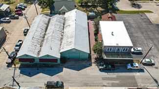 Plus de détails pour 201 W First St, Brenham, TX - Industriel à vendre