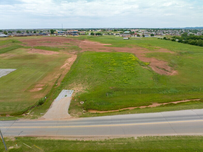 1501 SW 38th St, Lawton, OK à vendre - Photo du bâtiment - Image 3 de 10